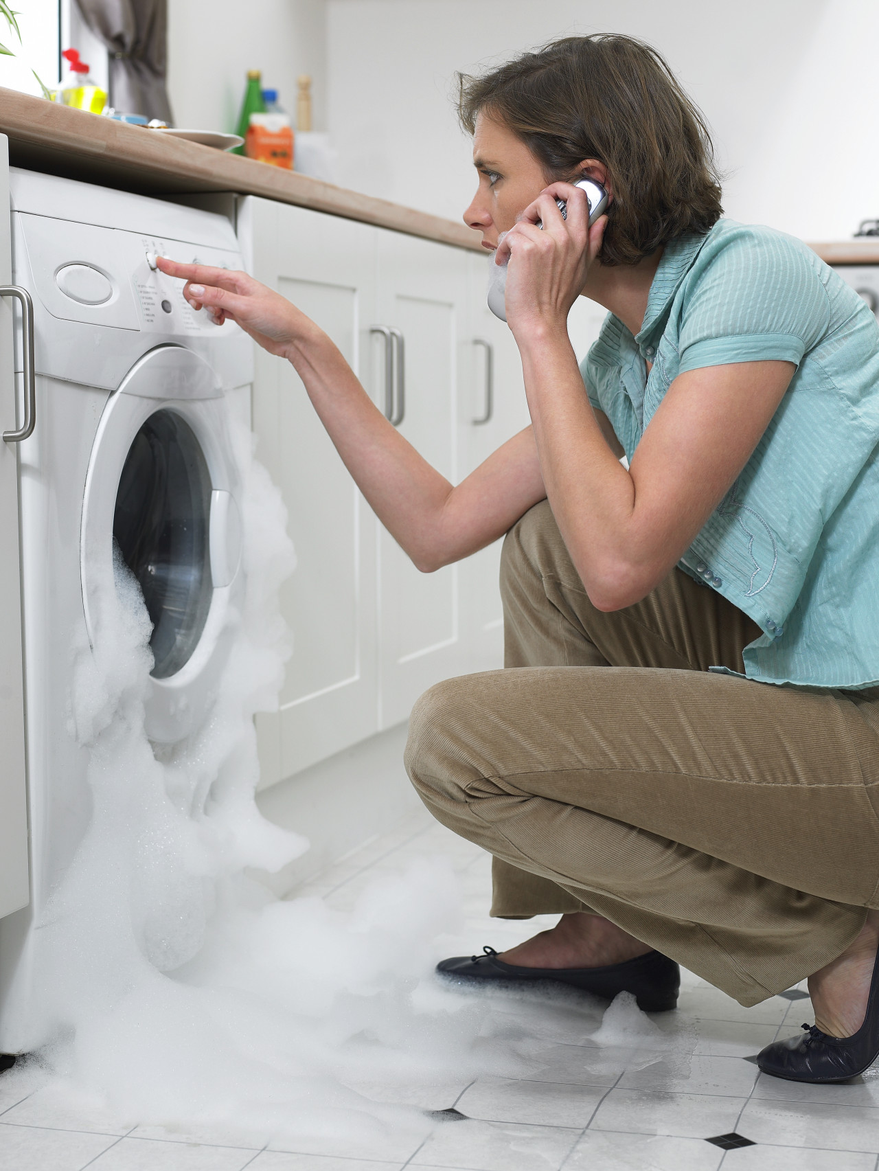 Qué hacer si la lavadora se llena de espuma